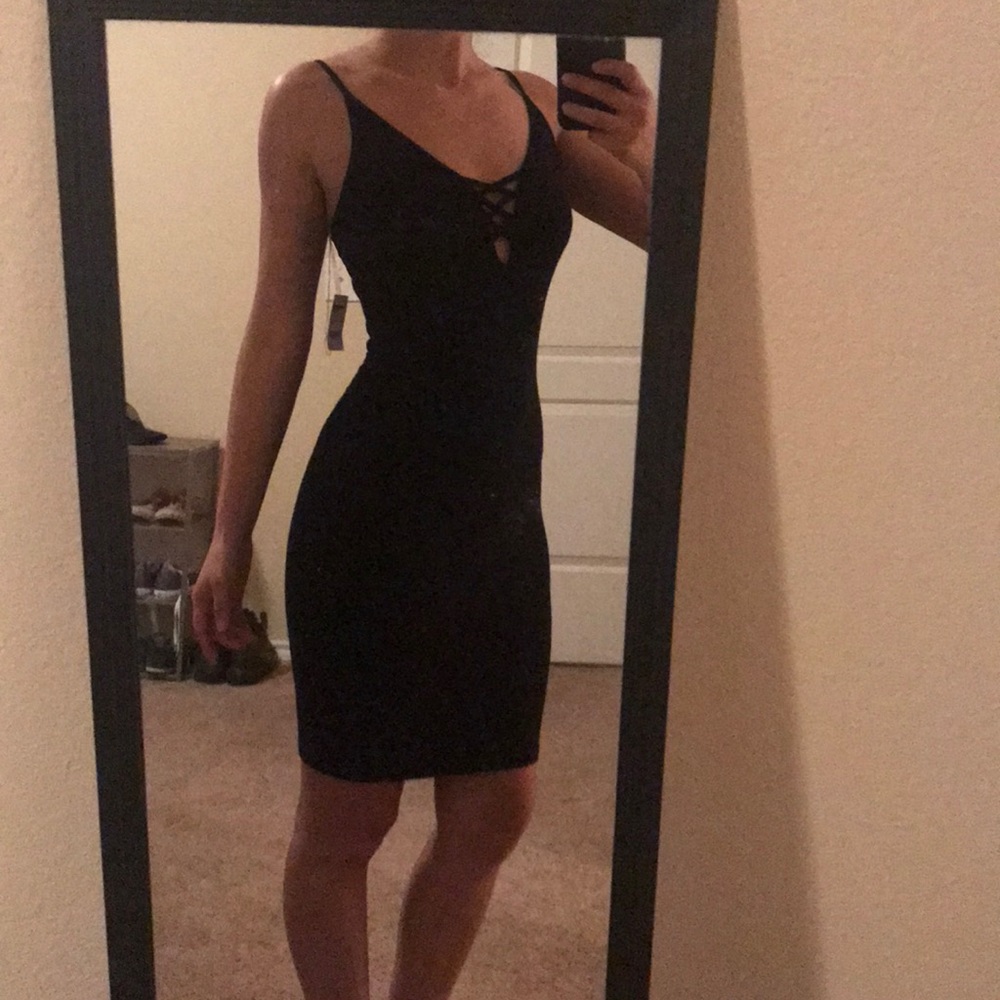 NWT Black Body con Dress🖤